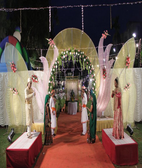 CLOTH SET UP 5
