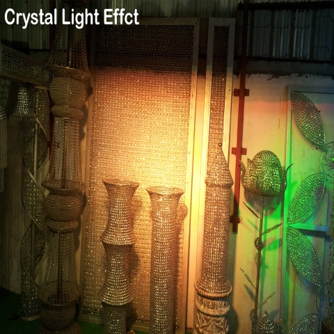 CRYSTAL LIGHT EFFECT