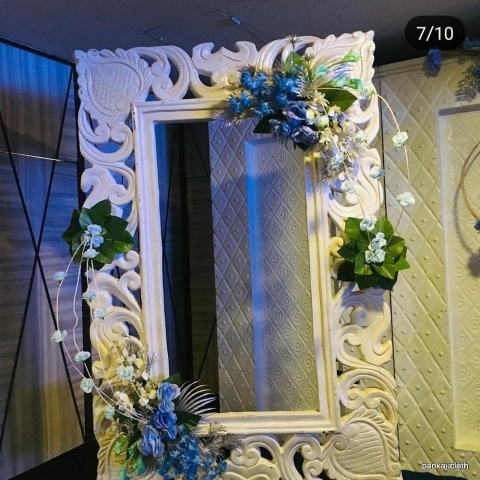 FRAMES 1